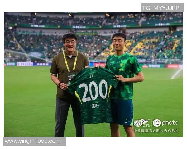 李磊独家分享足球心得与技巧助你提升球技的秘诀与经验 李磊独家分享足球心得与技巧助你提升球技的秘诀与经验